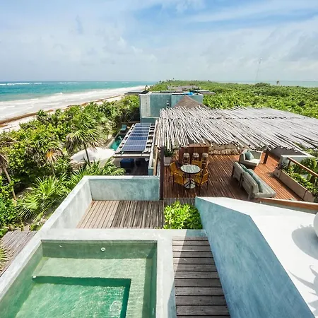 Luxury Beachfront Villa In Sian Kaan